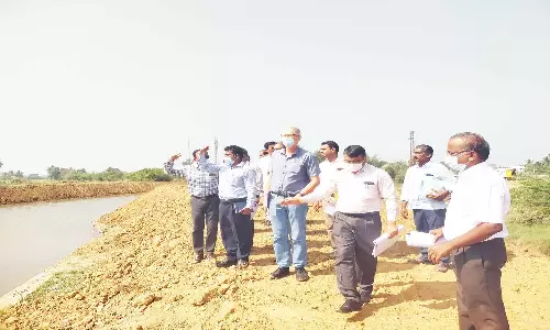 நெமிலி பகுதியில் உள்ள ஏரிகளில் உலக வங்கி குழு ஆய்வு