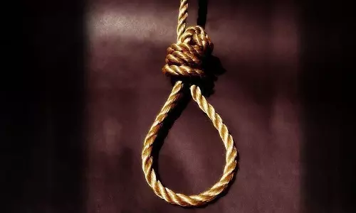 காதல் தோல்வியால் வாலிபர் தூக்குப்போட்டு தற்கொலை - உருக்கமான கடிதம் சிக்கியது