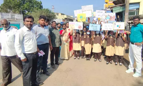 புகையில்லா போகி கொண்டாட மாணவர்கள் விழிப்புணர்வு பேரணி