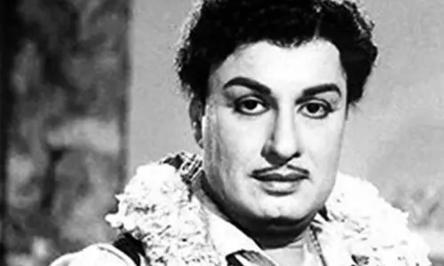 திருப்பூர் மாவட்டத்தில்  அ.தி.மு.க. சார்பில் எம்.ஜி.ஆர்.பிறந்தநாள்  விழா பொதுக்கூட்டங்கள்