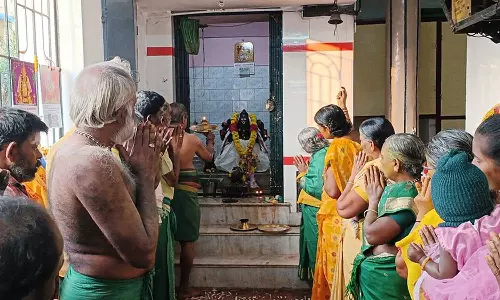 கோவில்பட்டி புற்றுக்கோவிலில் சங்கடஹர சதுர்த்தி சிறப்பு பூஜை