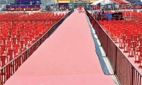 அ.தி.மு.க. சார்பில் எம்.ஜி.ஆர். பிறந்த நாள் விழா பொதுக்கூட்டம்