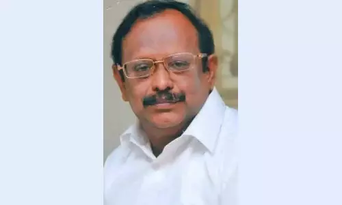 ஜனாதிபதியை சந்தித்து பேச தி.மு.க. தொடர்ந்து தீவிர முயற்சி- சட்ட அமைச்சர் ரகுபதியும் டெல்லியில் முகாம்