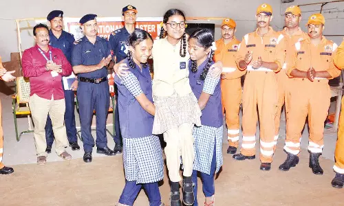 பேரிடர் கால மீட்பு பயிற்சி