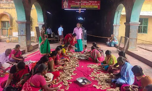 கடலூர் திருப்பாதிரிப்புலியூர்  பாடலீஸ்வரர் கோவிலில்  உண்டியல் எண்ணும் பணி