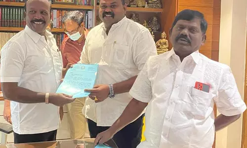 தென்காசி மாவட்டத்தில் கூடுதல் ஆம்புலன்ஸ் வசதிகள் செய்து தர வேண்டும் -அமைச்சரிடம், ராஜா எம்.எல்.ஏ. மனு