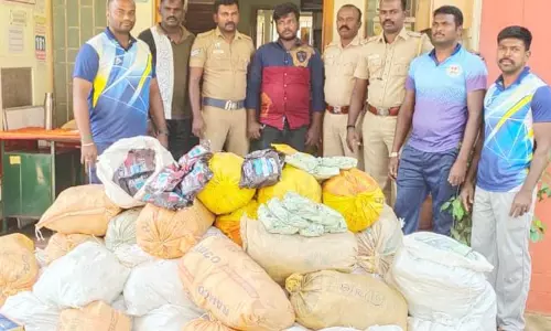 புகையிலை பொருட்கள் பறிமுதல்