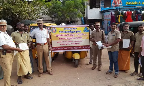 அறந்தாங்கியில் சாலை பாதுகாப்பு குறித்த விழிப்புணர்வு