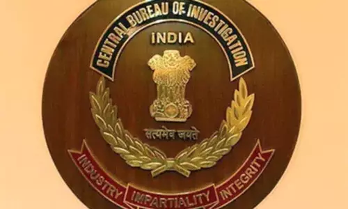 ரூபாய் நோட்டுக்கான நூல் சப்ளையில் ஊழல்- முன்னாள் நிதித்துறை செயலாளர் வீட்டில் சி.பி.ஐ. சோதனை