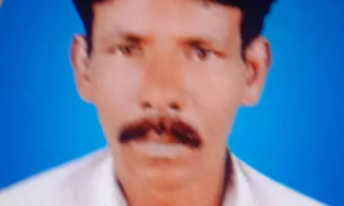 தொழிலாளி தூக்குபோட்டு தற்கொலை