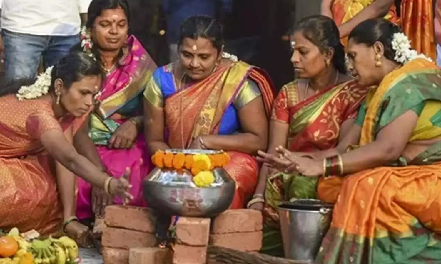 பொங்கலும் பெண்களும்... பொங்கலும் பெண்களும்...