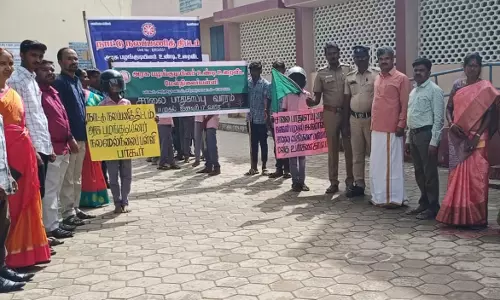 மாணவ-மாணவிகள் விழிப்புணர்வு பேரணி