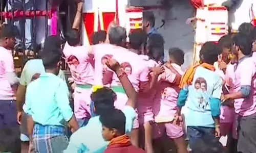 அவனியாபுரம் ஜல்லிக்கட்டு- 7 மாடுபிடி வீரர்கள் தகுதிநீக்கம்