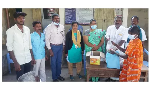 பாரூர் அரசு மருத்துவமனையில்ஊட்டசத்து பெட்டகம் வழங்கும் விழா