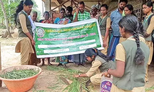 செங்கோட்டை அருகே விவசாயிகளுக்கு செயல் விளக்கம்