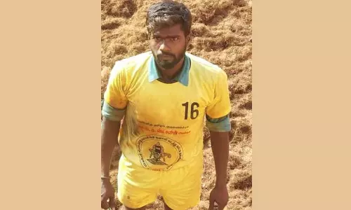 பாலமேடு ஜல்லிக்கட்டில் 9 காளைகளை அடக்கிய மாடுபிடி வீரர் உயிரிழப்பு