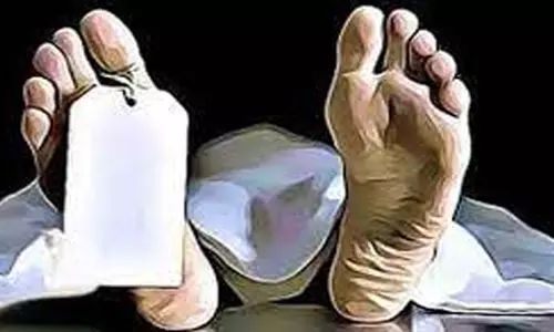 மொபட்டில் இருந்து கீழே விழுந்து முதியவர் சாவு