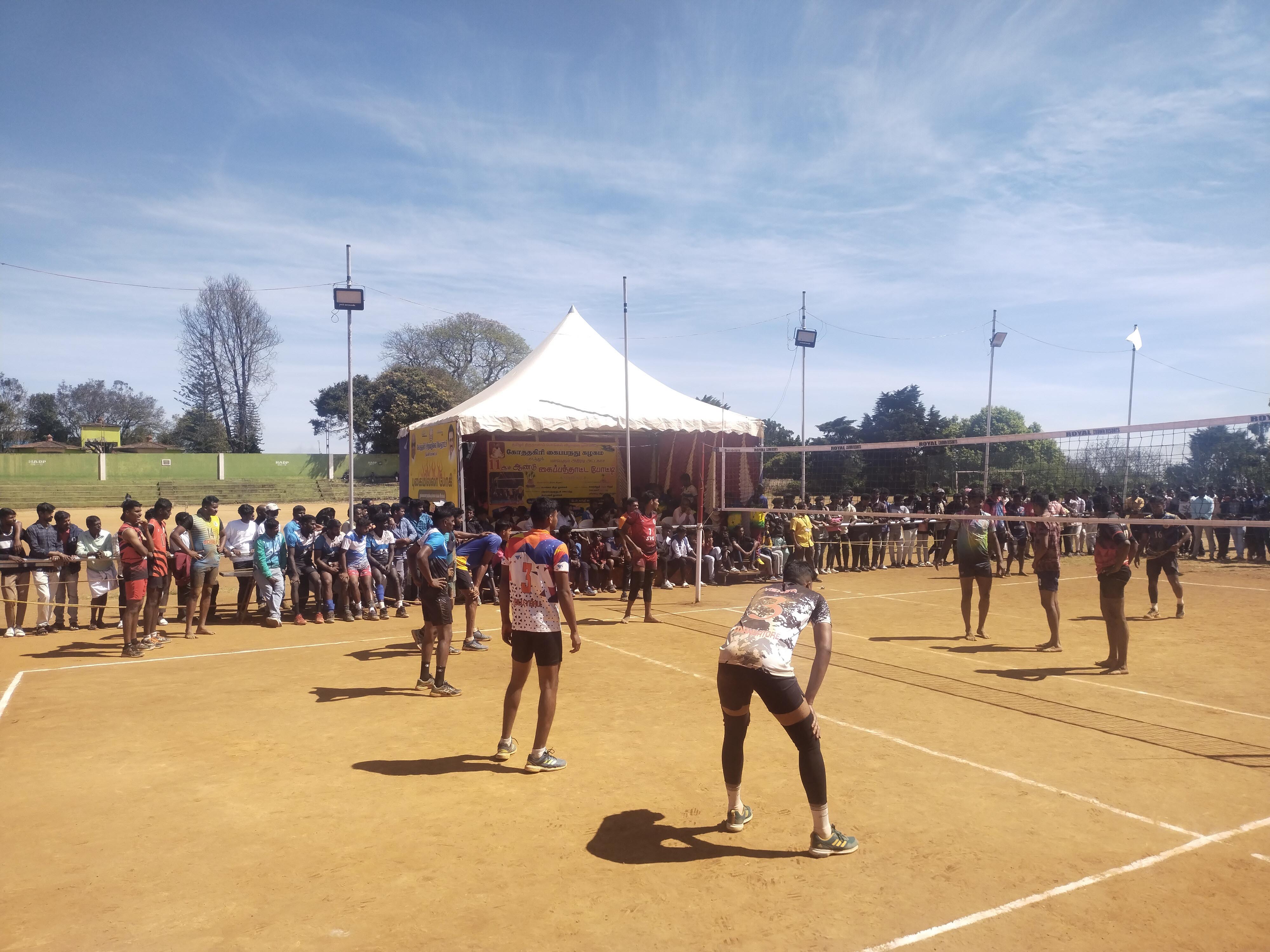 கோத்தகிரி காந்திமைதானத்தில் மாநில அளவிலான கைப்பந்து போட்டி Kotagiri