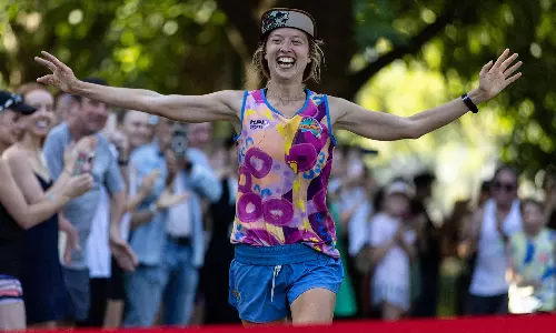 150 நாட்களாக தினமும் ஒரு மாரத்தான் ஓடி ஆஸ்திரேலிய பெண் உலக சாதனை