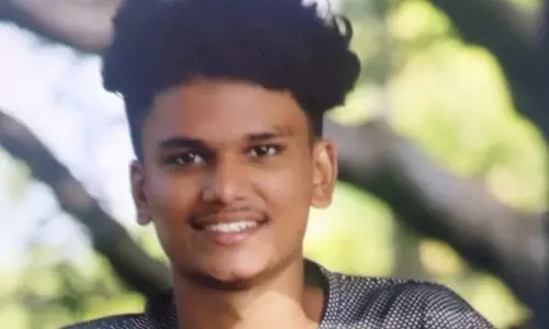 அறந்தாங்கி அருகே நண்பர்களுடன் கடலில் குளித்த மாணவன் பிணமாக மீட்பு