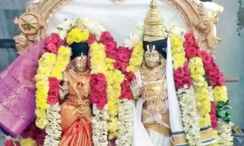 ராஜகோபால சாமி கோவிலில் ராதா கல்யாணம்