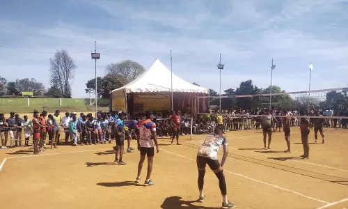 கோத்தகிரி காந்திமைதானத்தில் மாநில அளவிலான கைப்பந்து போட்டி