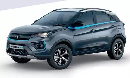 நெக்சான் EV கார் விலையை திடீரென குறைத்த டாடா மோட்டார்ஸ்!