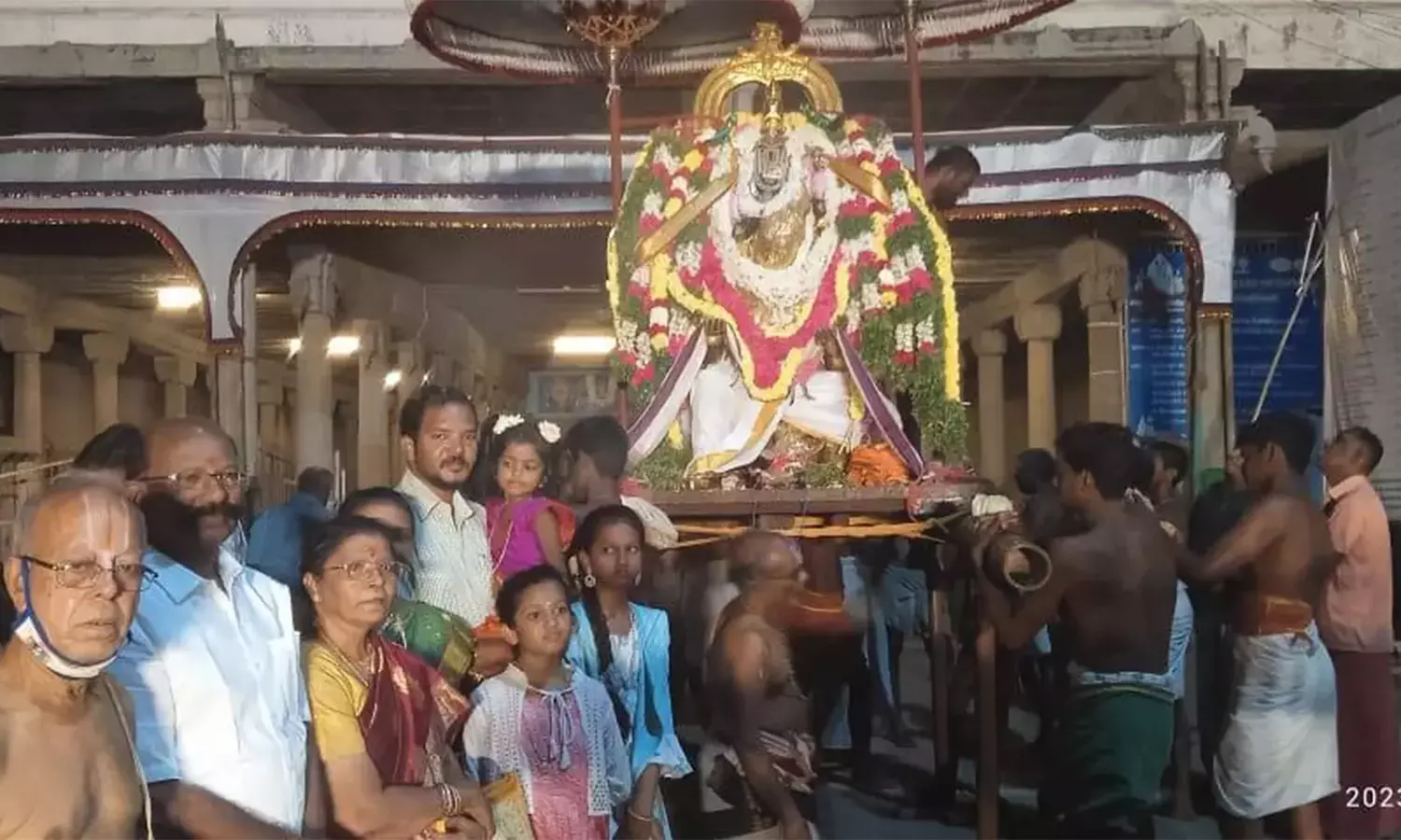 ஸ்ரீவைகுண்டத்தில் வைகுண்டபதி அவதார தின கருட சேவை