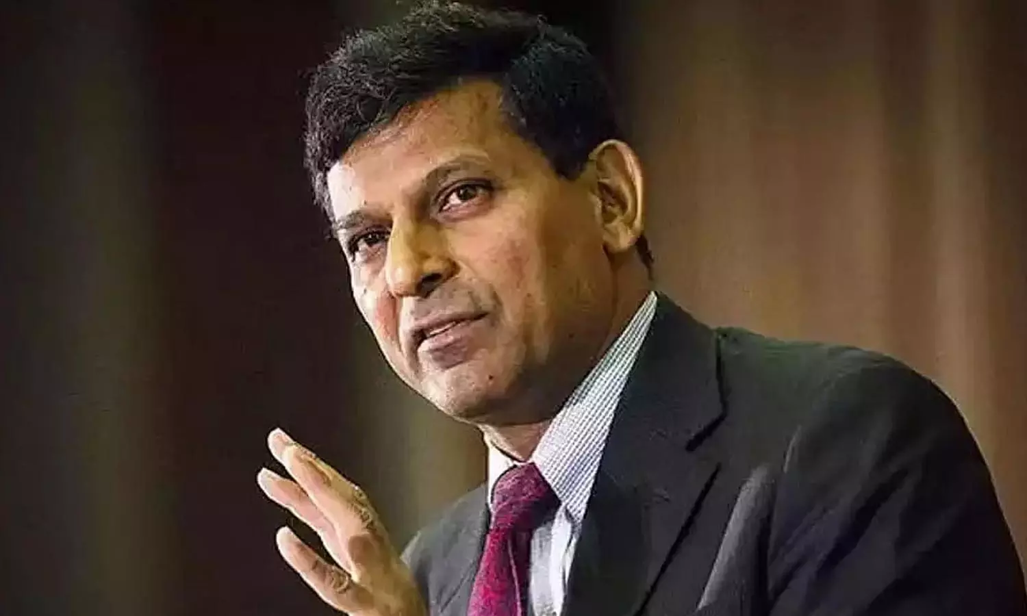 ராகுல் காந்தி பப்பு அல்ல... புத்திசாலி- ரிசர்வ் வங்கி முன்னாள் ஆளுநர் ரகுராம் ராஜன் புகழாரம் ராகுல் காந்தி பப்பு அல்ல... புத்திசாலி- ரிசர்வ் வங்கி முன்னாள் ஆளுநர் ரகுராம் ராஜன் புகழாரம்