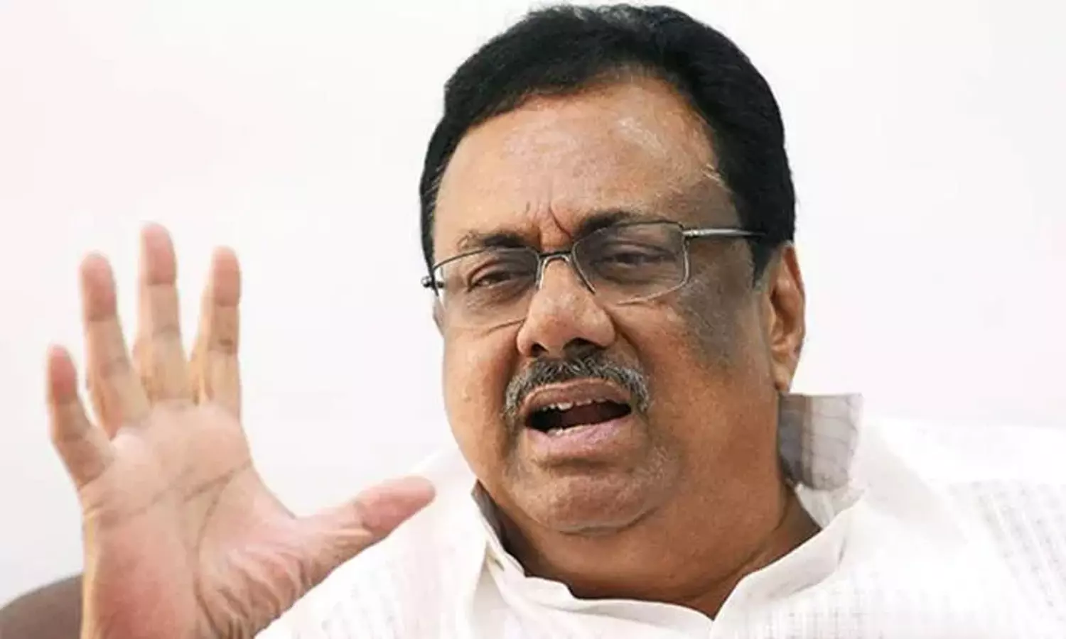 தி.மு.க. கூட்டணி சார்பில் ஈ.வி.கே.எஸ்.இளங்கோவன் களம் இறங்குவாரா?- காங்கிரஸ் தலைவர்கள் ஒருமித்த ஆதரவு