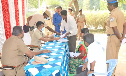 நாகையில், பொதுமக்கள் குறைதீர் முகாம்