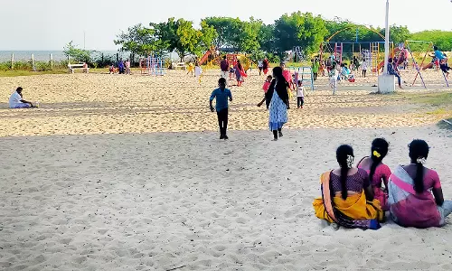 தொண்டியில் பொழுதுபோக்கு பூங்கா அமைக்க கோரிக்கை