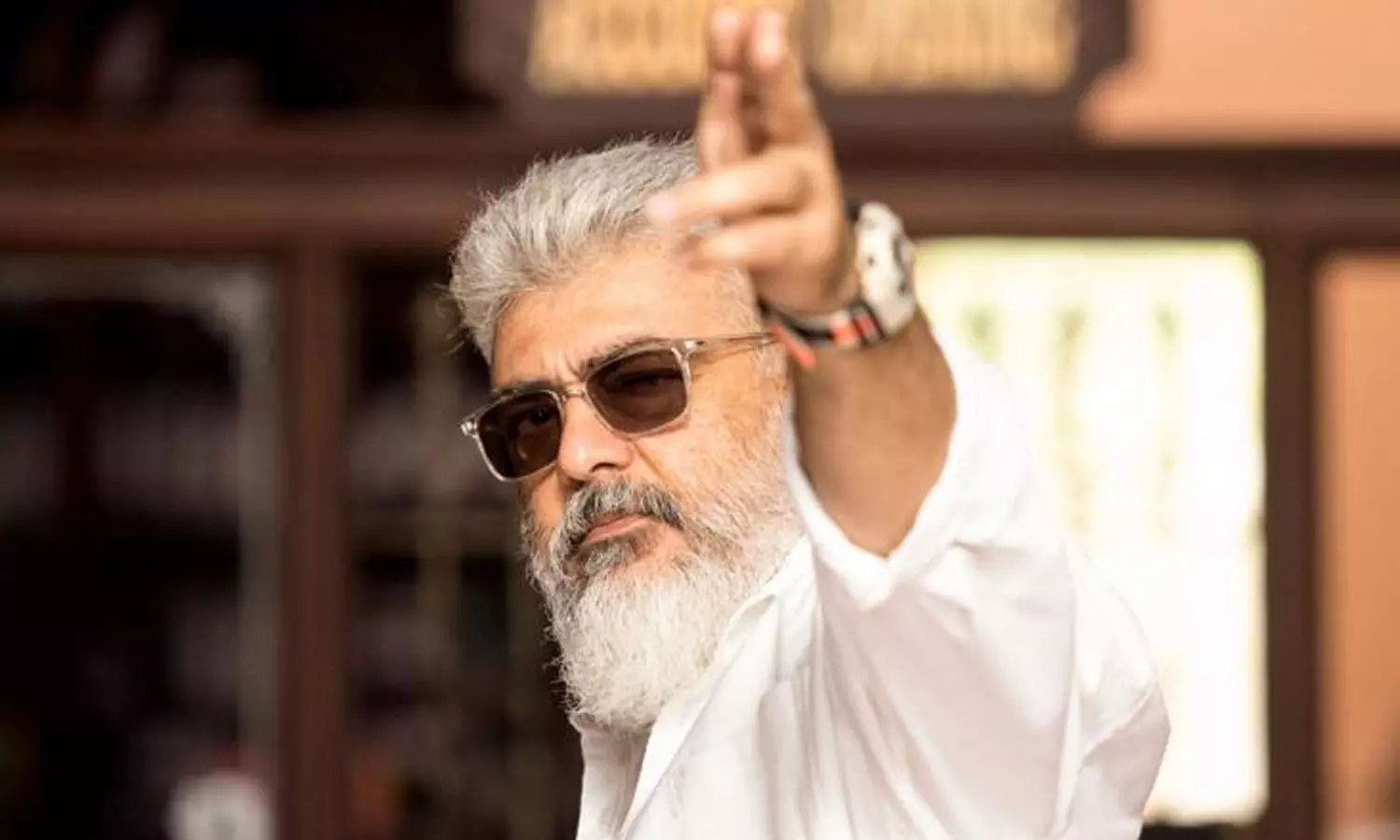 துணிவு படம் பார்க்க அனுமதிக்காததால் அஜித் ரசிகர் தற்கொலை துணிவு படம் பார்க்க அனுமதிக்காததால் அஜித் ரசிகர் தற்கொலை