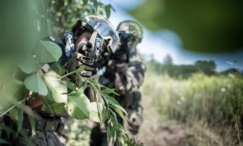 பாகிஸ்தானில் வாலிபர் தலையை துண்டித்து கொன்ற பயங்கரவாதிகள்