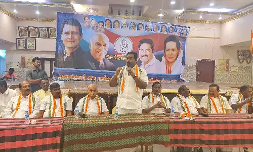 குடும்பங்களை அழித்துவிட்டு பெண்களுக்குரூ.1000 வழங்குவதில் என்ன பயன்?-வைத்திலிங்கம் எம்.பி. சரமாரி தாக்கு