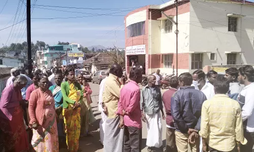 கோத்தகிரியில் கவுன்சிலரை தாக்கிய வாலிபர் மீது வழக்கு