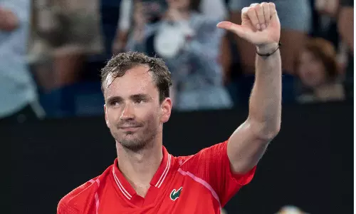 ஆஸ்திரேலிய ஓபன் டென்னிஸ் - 3வது சுற்றில் மெத்வதேவ் அதிர்ச்சி தோல்வி