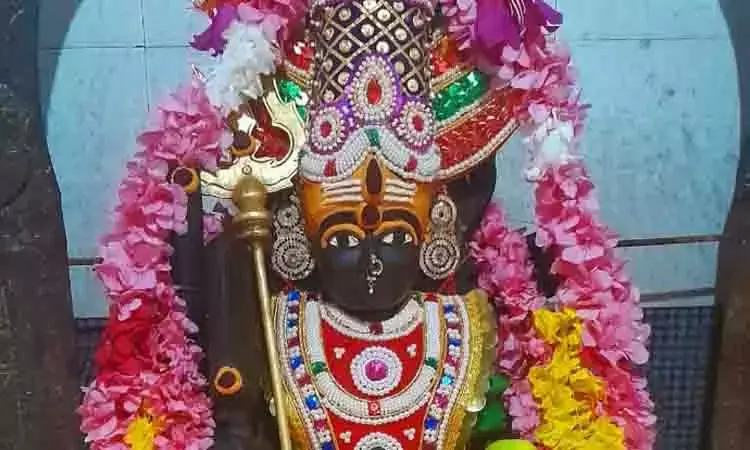 அம்மன் கோவில்களில் சிறப்பு வழிபாடு அம்மன் கோவில்களில் சிறப்பு வழிபாடு