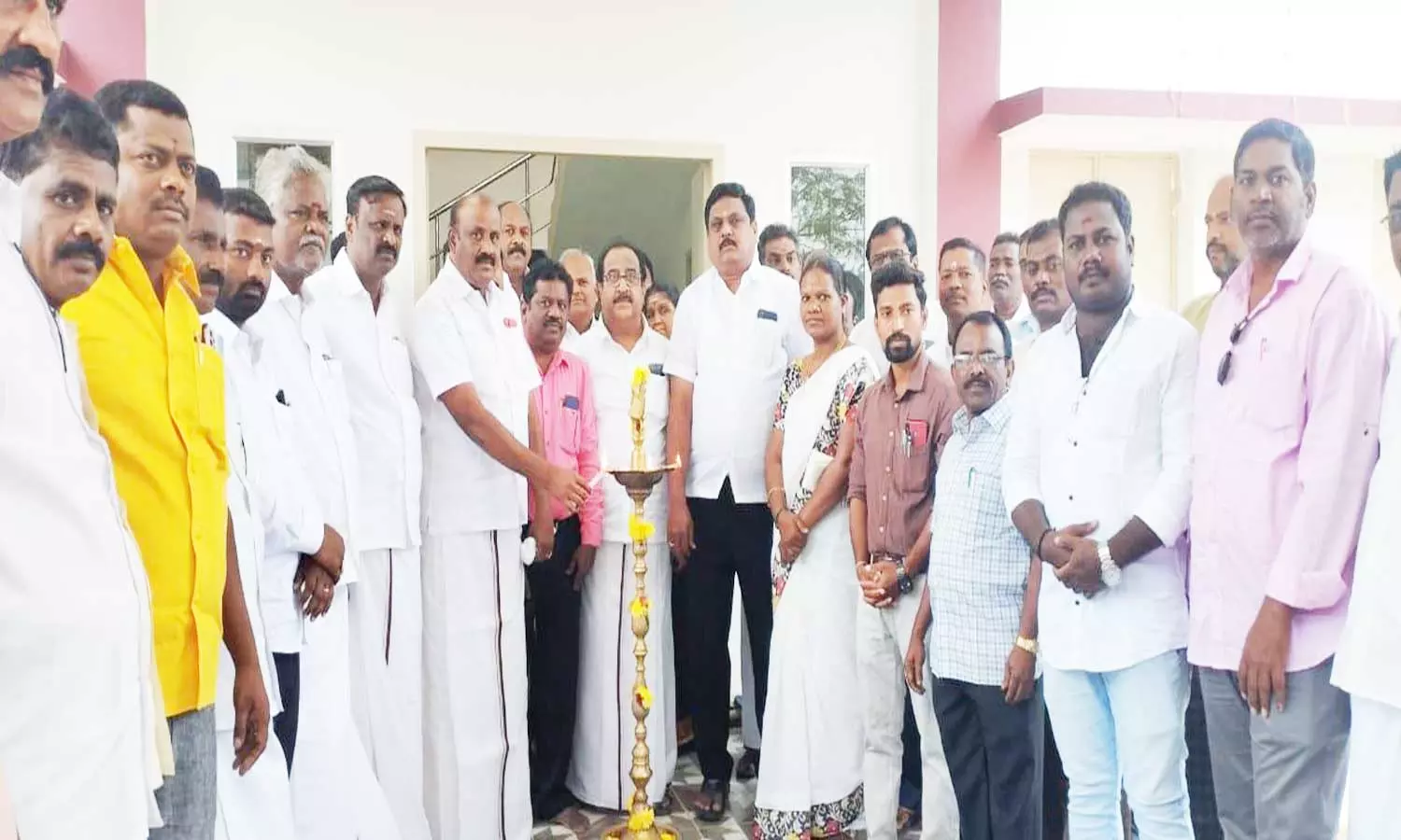 செய்யாறு அறிஞர் அண்ணா அரசு கலைக் கல்லூரியில் ரூ.1 கோடியில் மின்னணு நூலக கட்டிடம் திறப்பு செய்யாறு அறிஞர் அண்ணா அரசு கலைக் கல்லூரியில் ரூ.1 கோடியில் மின்னணு நூலக கட்டிடம் திறப்பு