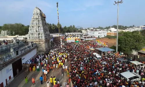 மாசாணியம்மன் கோவிலில் இன்று குண்டம் திருவிழா கொடியேற்றம்: திரளான பக்தர்கள் பங்கேற்பு