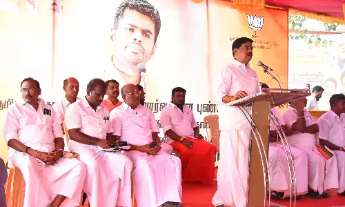 வள்ளுவர் கோட்டம் அருகே கோவில்களையும், சொத்துக்களையும் பாதுகாக்க வலியுறுத்தி பா.ஜனதா உண்ணாவிரதம்