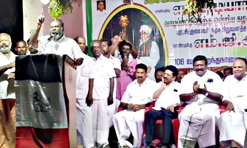 எம்.ஜி.ஆர். பிறந்த நாள் விழா பொதுக்கூட்டம்