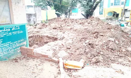 புதிய ரேசன் கடை கட்ட வேண்டும்