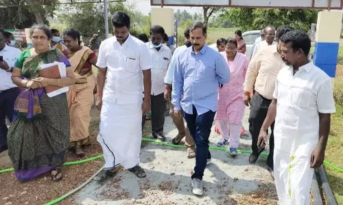 மல்லியங்குப்பம் ஊராட்சியில் ஊரக வளர்ச்சி துறை கூடுதல் இயக்குனர் குமார் திடீர் ஆய்வு