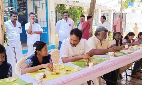 அரசு பள்ளி ஆண்டு விழா