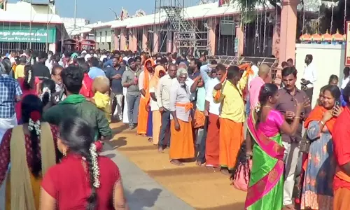 பழனி கோவில் கும்பாபிஷேகம்: குலுக்கல் முறையில் 2000 பேர் தேர்வு