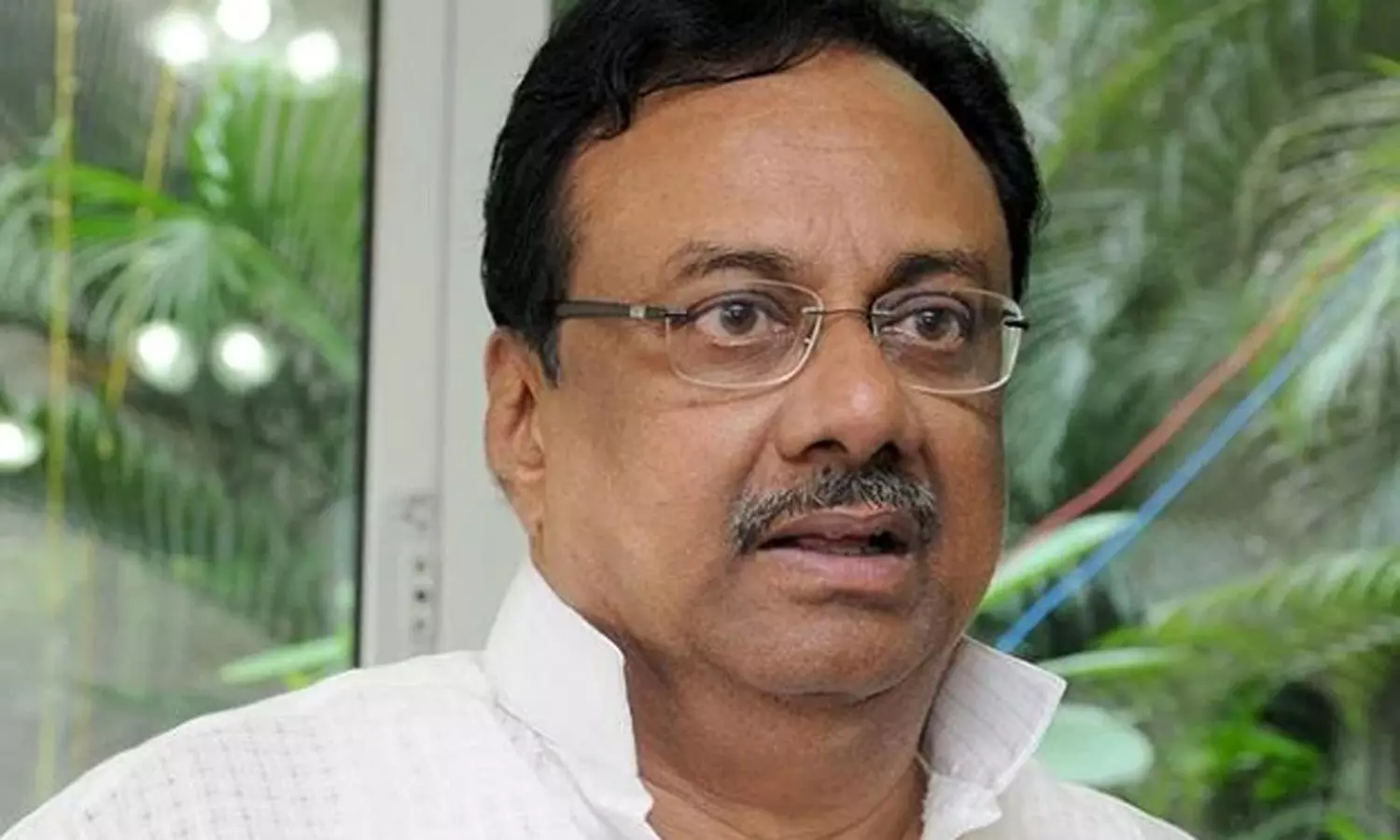 சட்டமன்ற தேர்தலில் 38 ஆண்டுகளுக்கு பின்பு மீண்டும் போட்டியிடும் ஈ.வி.கே.எஸ்.இளங்கோவன்