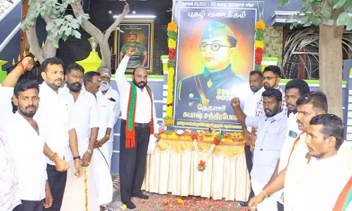 நெல்லை புதிய பஸ் நிலையத்தில் நேதாஜி சுபாஷ் சந்திரபோஸ், திருவள்ளுவர் சிலை அமைக்க வேண்டும் - தமிழக மக்கள் முன்னேற்ற கழகம் கோரிக்கை