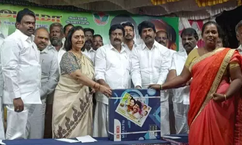 முடக்கப்பட்ட திட்டங்களை நிறைவேற்ற வேண்டும் - அன்பழகன் பேச்சு