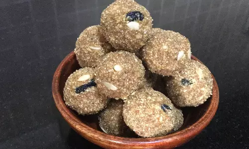 கால்சியம் சத்து நிறைந்த தினை நட்ஸ் லட்டு